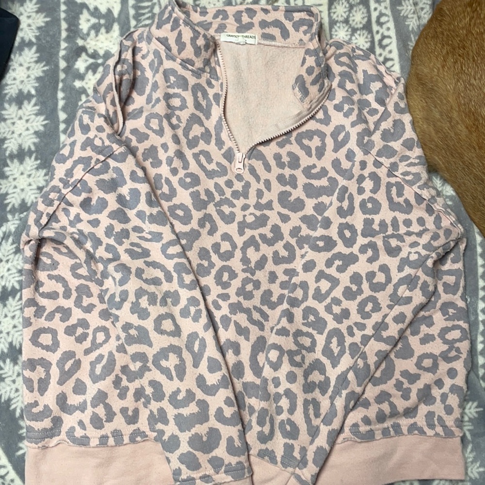 Women’s sweater